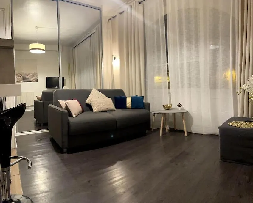 Cozy Studio Chatelet Paris 1アパートメント 0*,  フランス